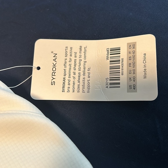 Front Zip Wirefree Sports Bra - Picture 8 of 8